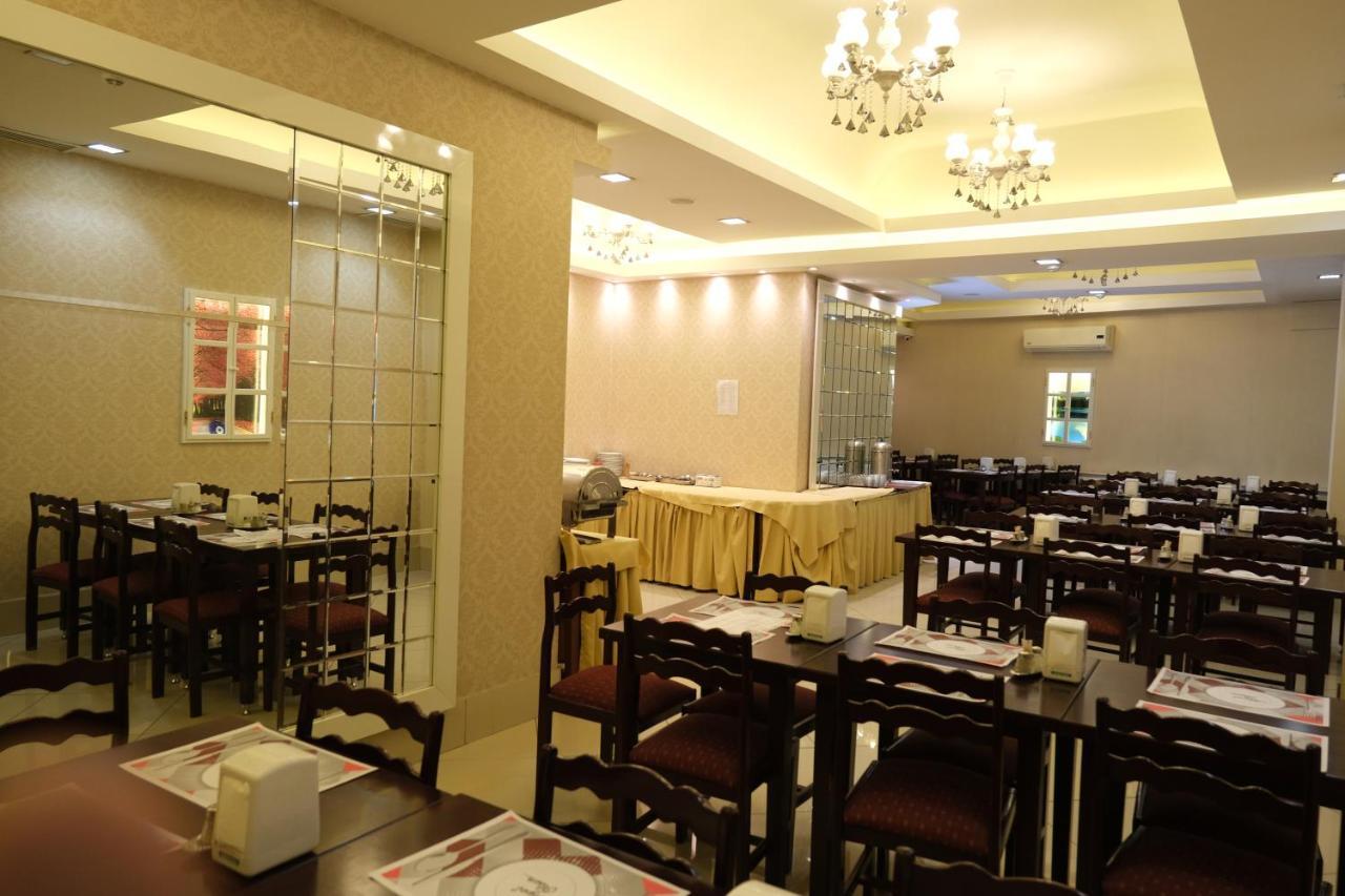 Artan Hotel อุปไปร์ตา ภายนอก รูปภาพ
